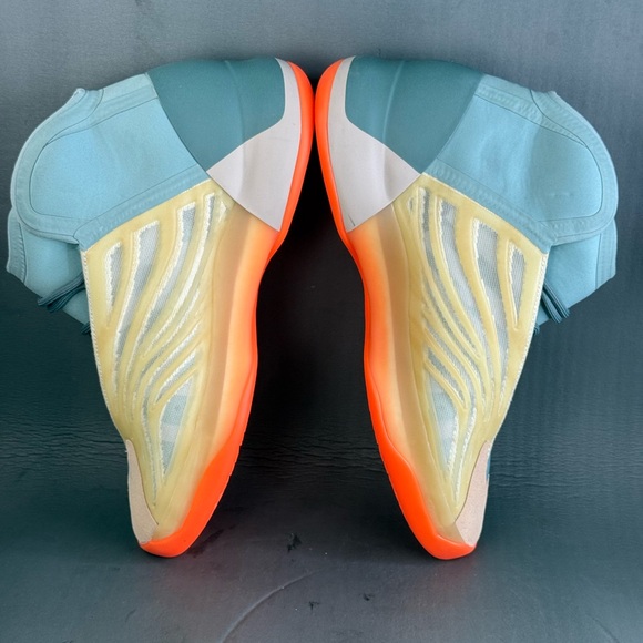 adidas Yeezy Quantum 'Hi-Res Coral' athletic sneaker shoes men’s size 12 - Picture 5 of 10